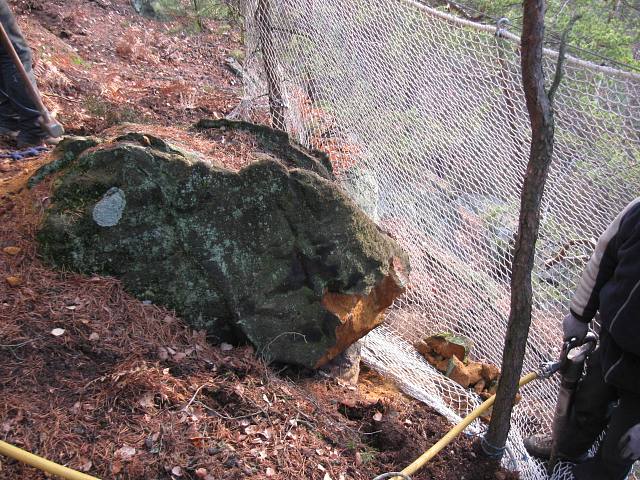 Děčín - Prostřední Žleb - remediation of rocky outcrops